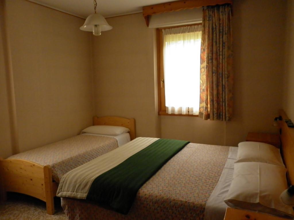 Hotel Zebru Valfurva Phòng bức ảnh